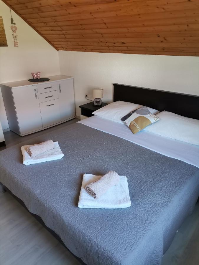 Apartment Dolores Смолянац Экстерьер фото